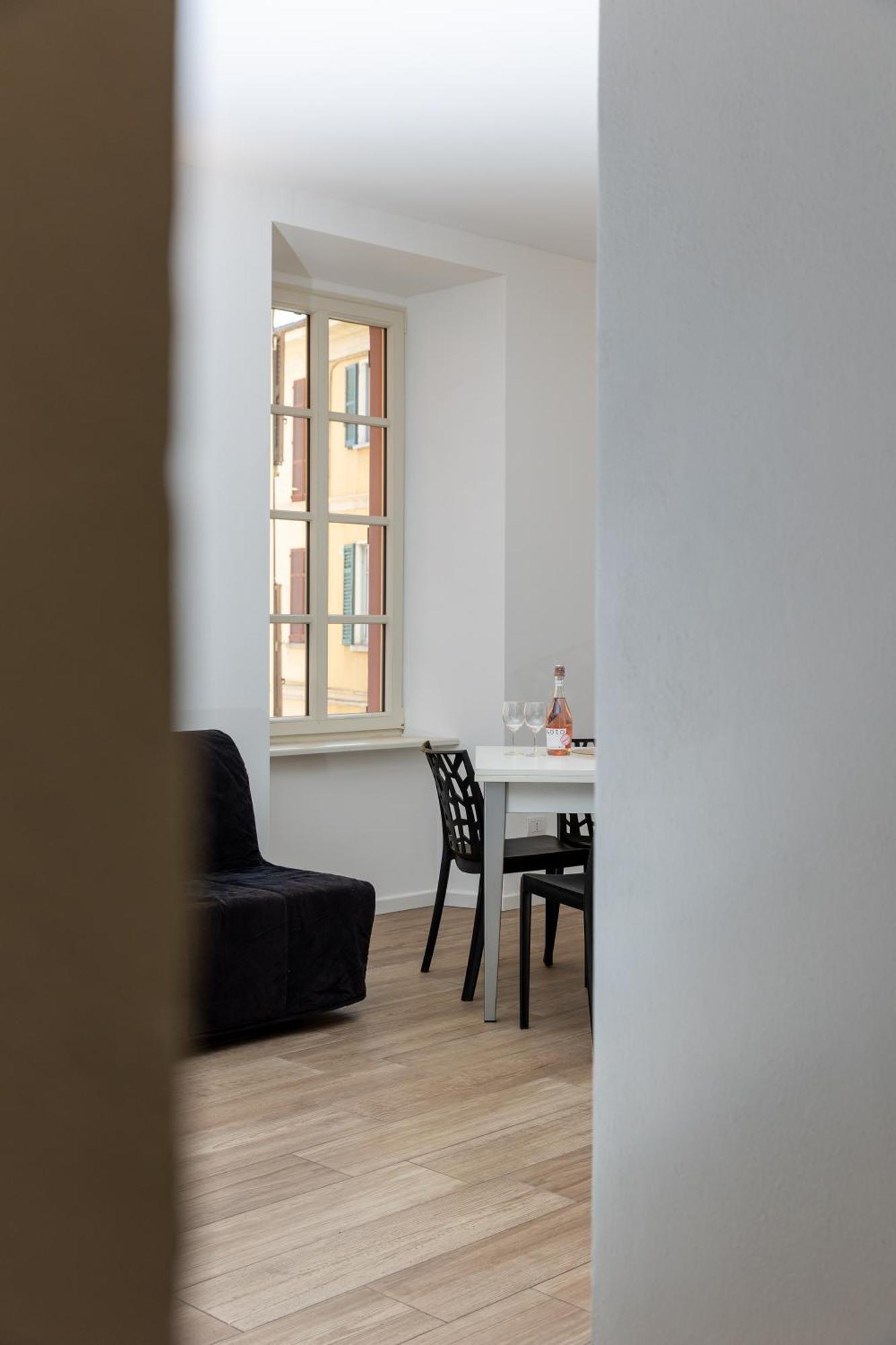 Piazza Del Lago Suites Μενάτζιο Εξωτερικό φωτογραφία