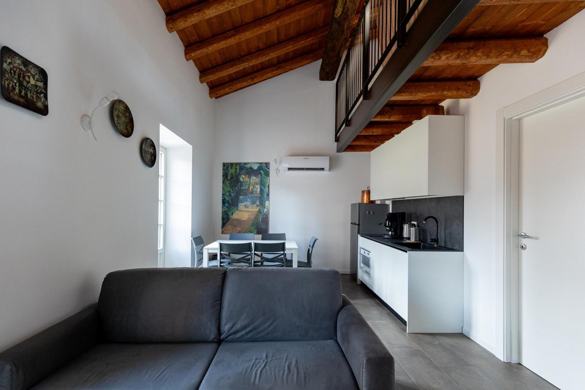 Piazza Del Lago Suites Μενάτζιο Εξωτερικό φωτογραφία