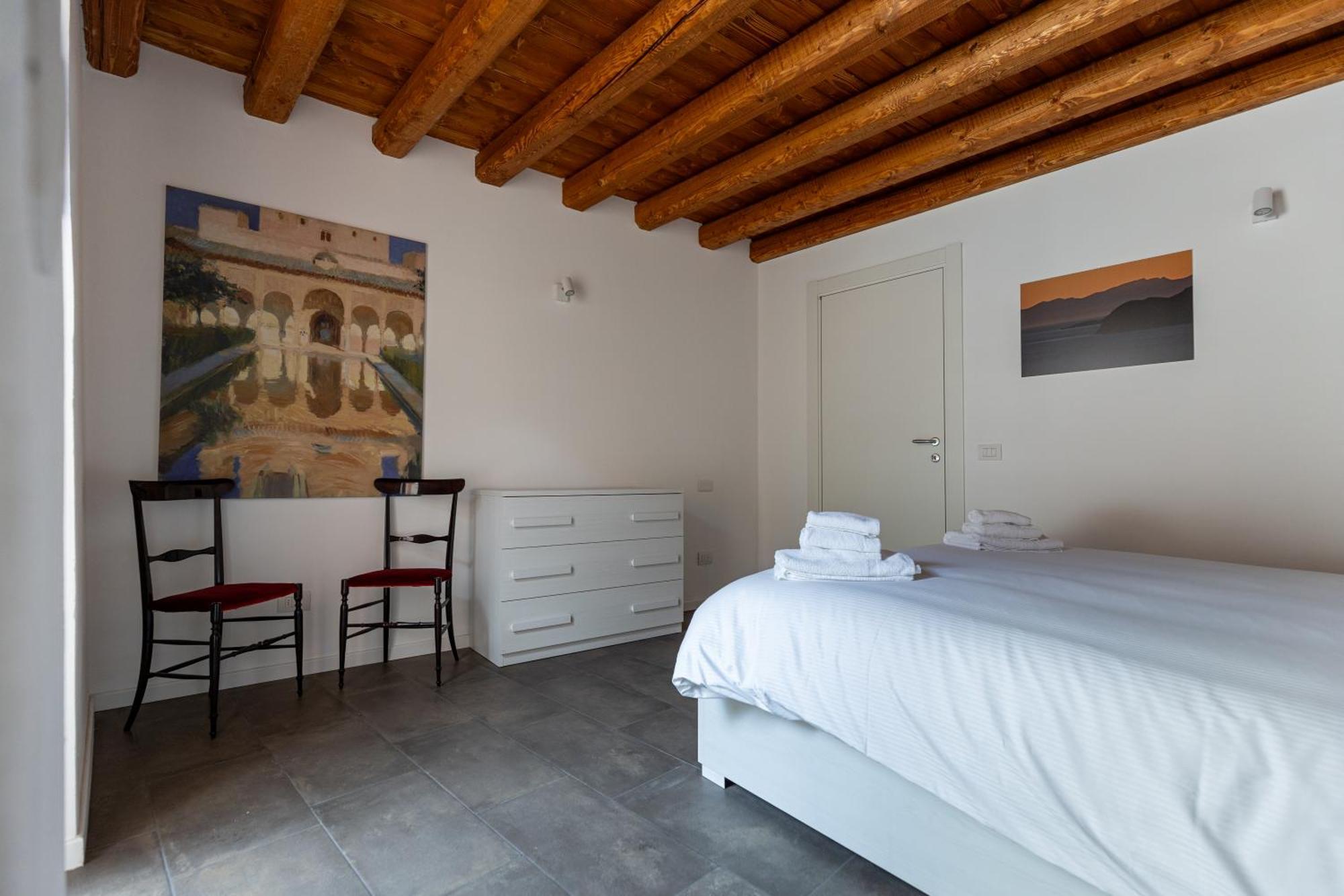 Piazza Del Lago Suites Μενάτζιο Εξωτερικό φωτογραφία